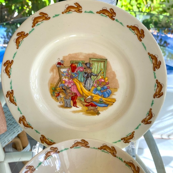 Royal Doulton Bunnykins Child’s Plate & Bowl  Set Bone China - Picture 2 of 6